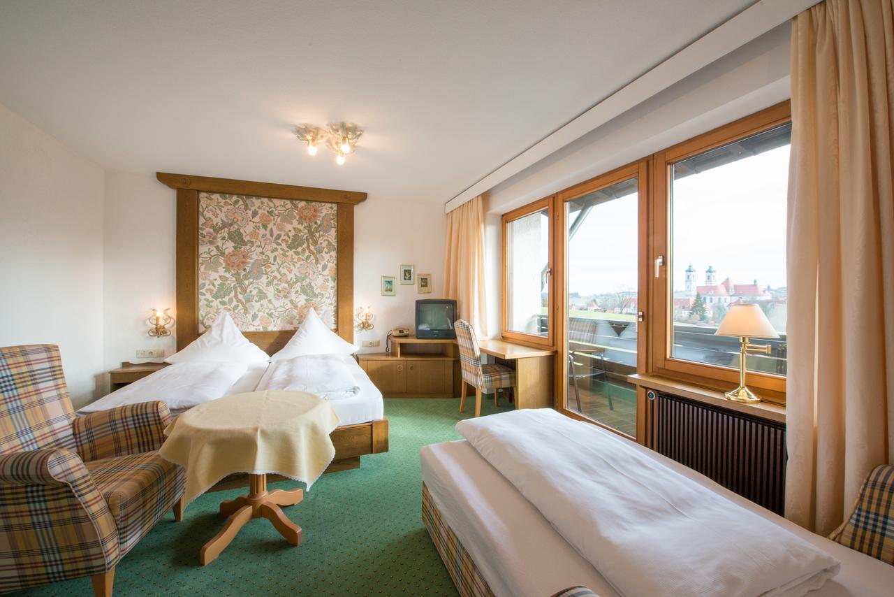 Hotel St. Ulrich Garni Ottobeuren Eksteriør billede